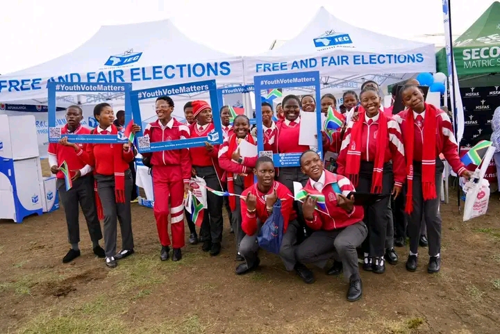 iec-launches-schools-democracy-programme-in-daggakraal-to-empower-south